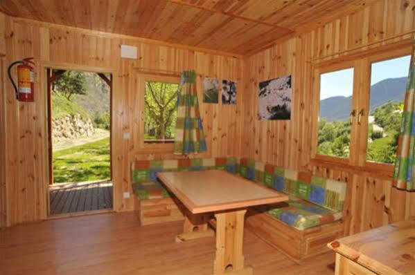 Hotel Camping La Torre Espot Exterior foto